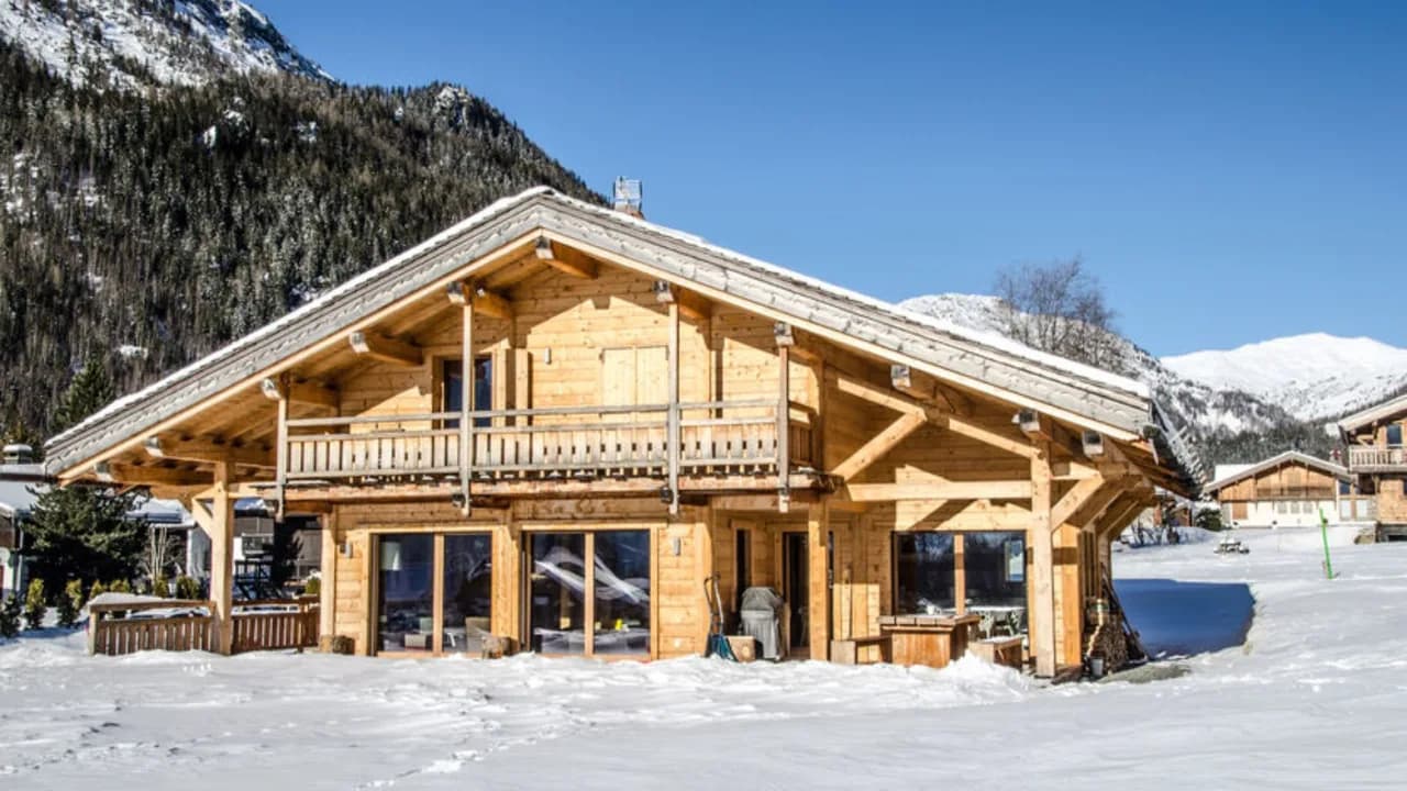 Cozy Chamonix Chalet Near Ski Slopes photo 5