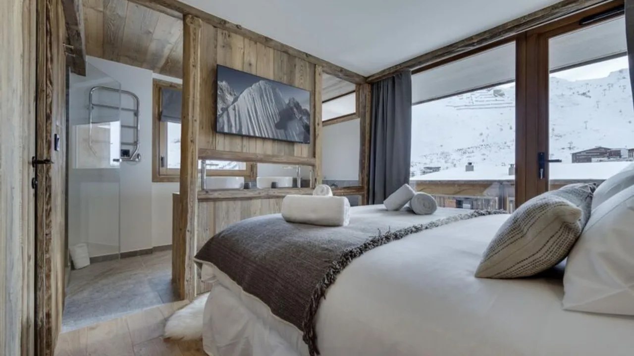 Stylish Ski Apartment in Tignes With Mountain View photo 2