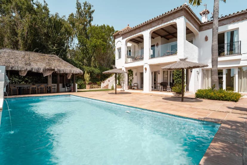 Private Pool Villa with Sea Views in Marbella