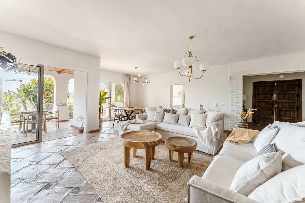 Private Pool Villa with Sea Views in Marbella photo 2
