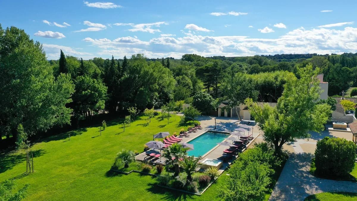 Provencal Villa with Private Pool in Noves Provence France photo 3