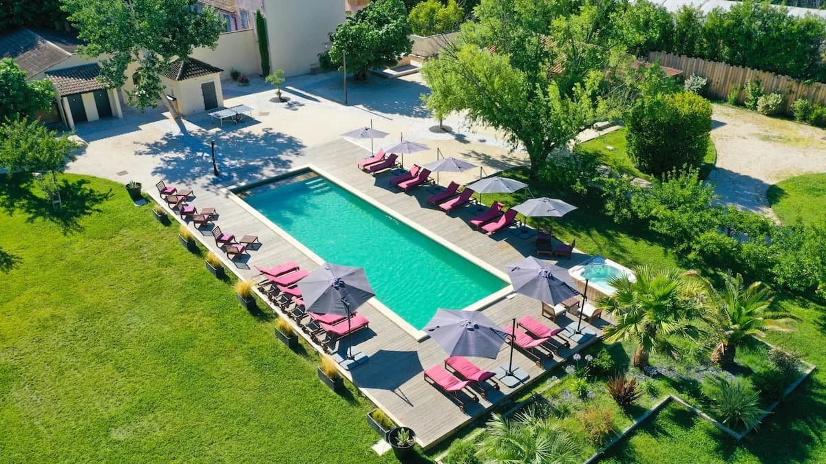 Provencal Villa with Private Pool in Noves Provence France photo 5