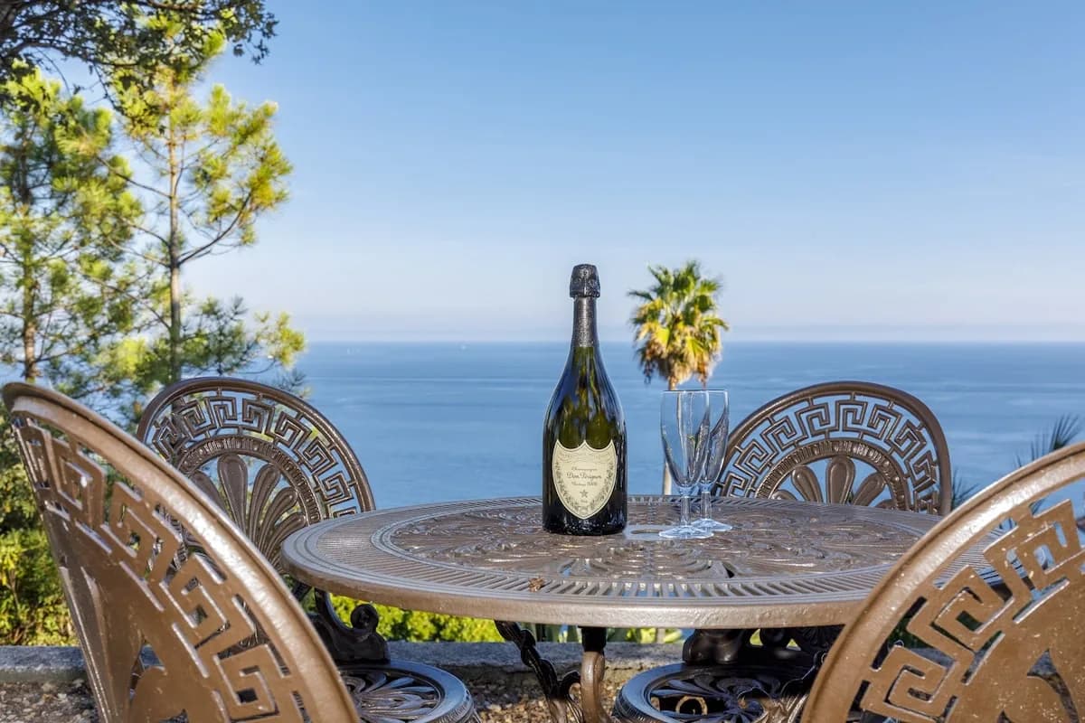 Sea View Four Bedroom Villa in Théoule-sur-Mer photo 5