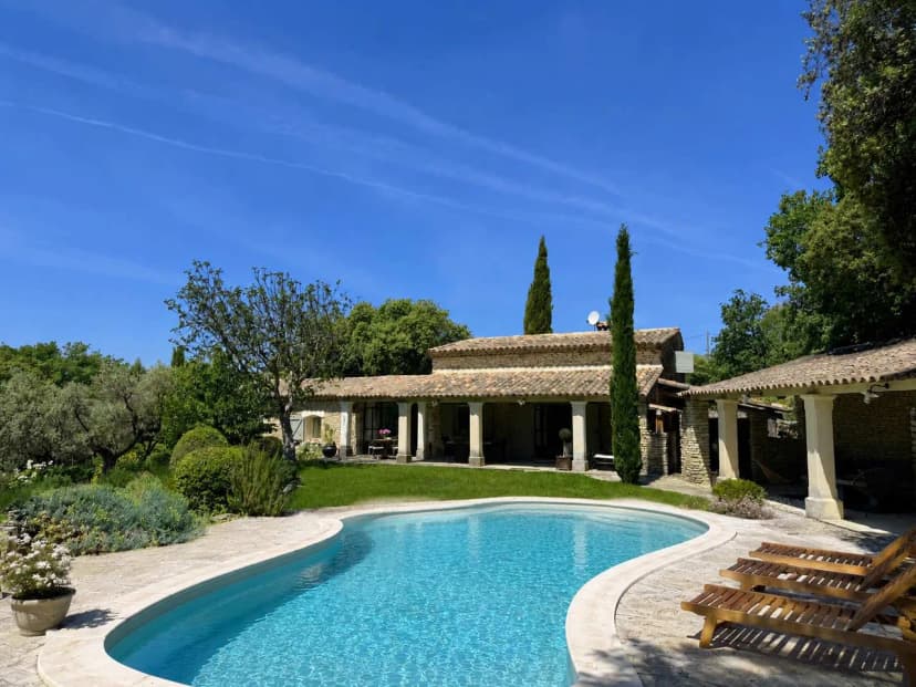 Idyllic Countryside Villa in Luberon