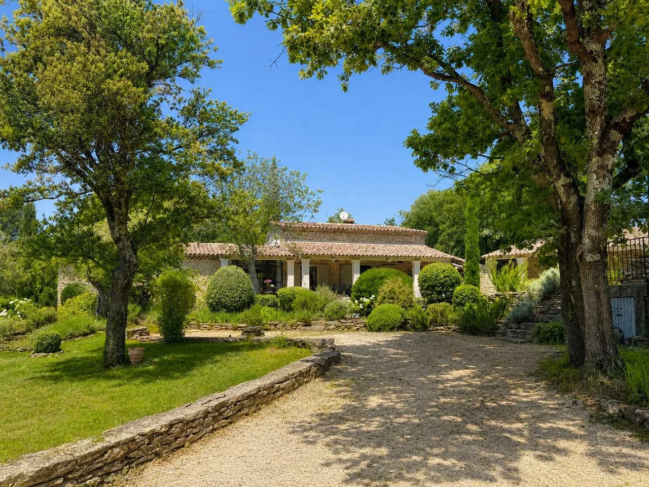Charming Garden Villa in Luberon photo 5