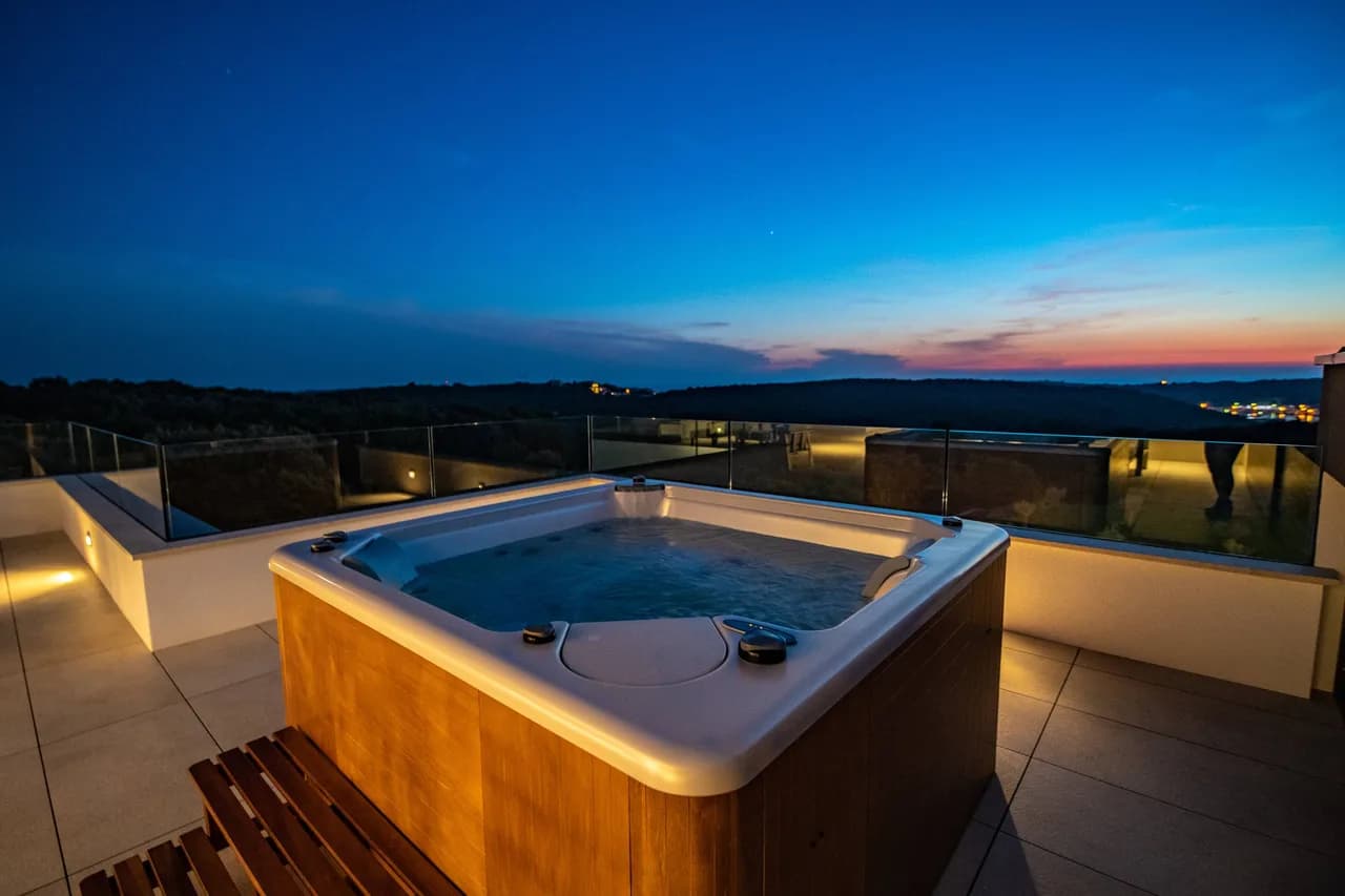 Private Haven Pula Luxury Villa 4BR w/ Jacuzzi photo 3