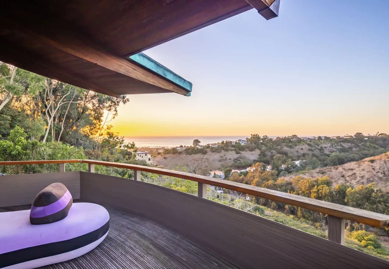 Accessible Ocean-View Villa in San Diego photo 4