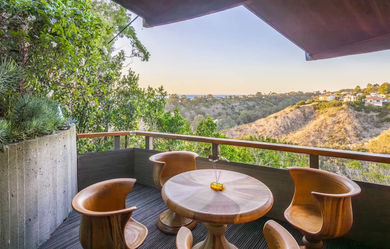 Accessible Ocean-View Villa in San Diego photo 5