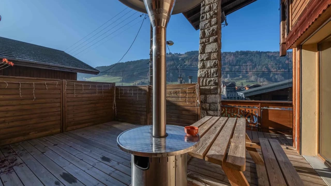 Renovated Chalet in Central Morzine photo 4