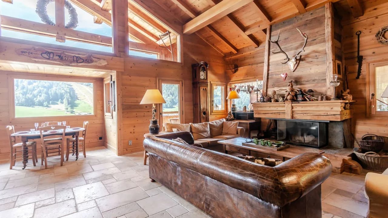 Spacious Chalet with Stunning Views in Morzine photo 5