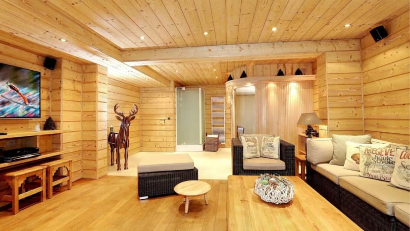 Sunlit Chalet Near Courchevel Slopes