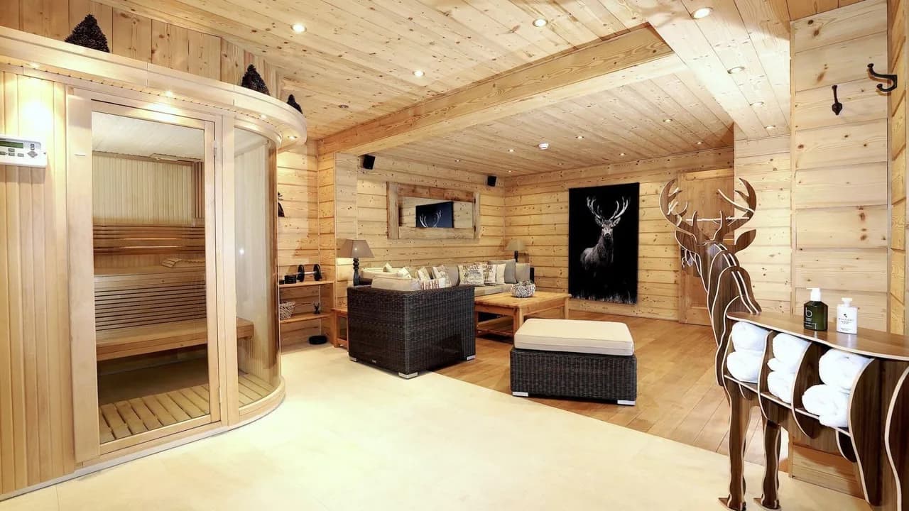 Sunlit Chalet Near Courchevel Slopes photo 5