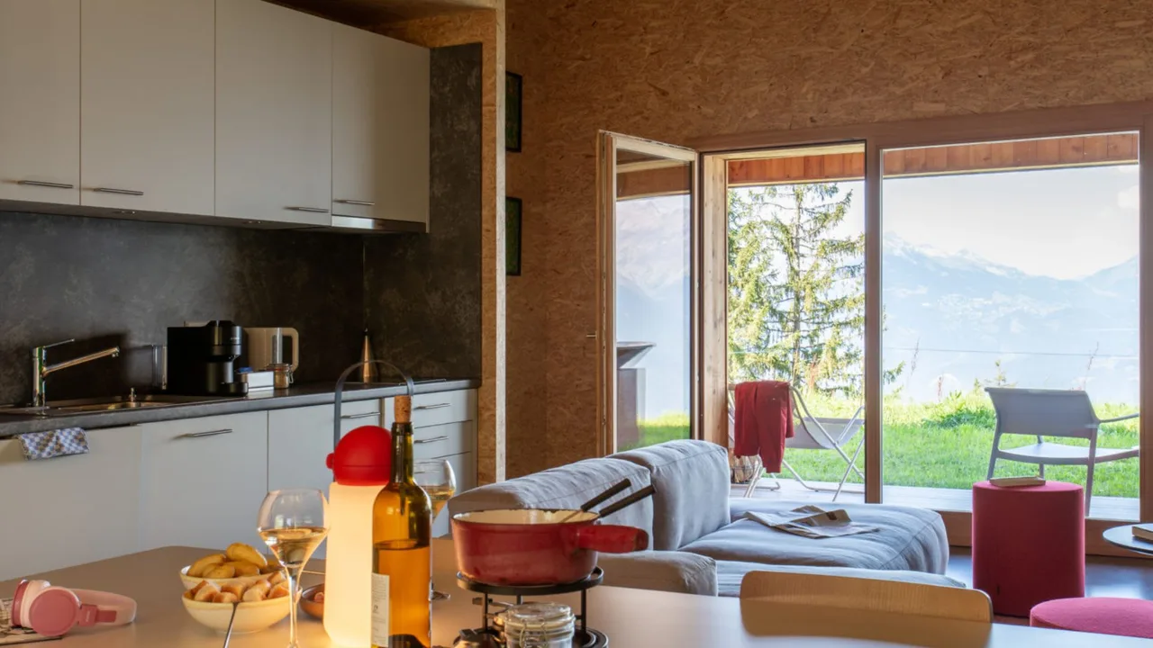 Garden-focused Cabin With Terrace Views photo 5