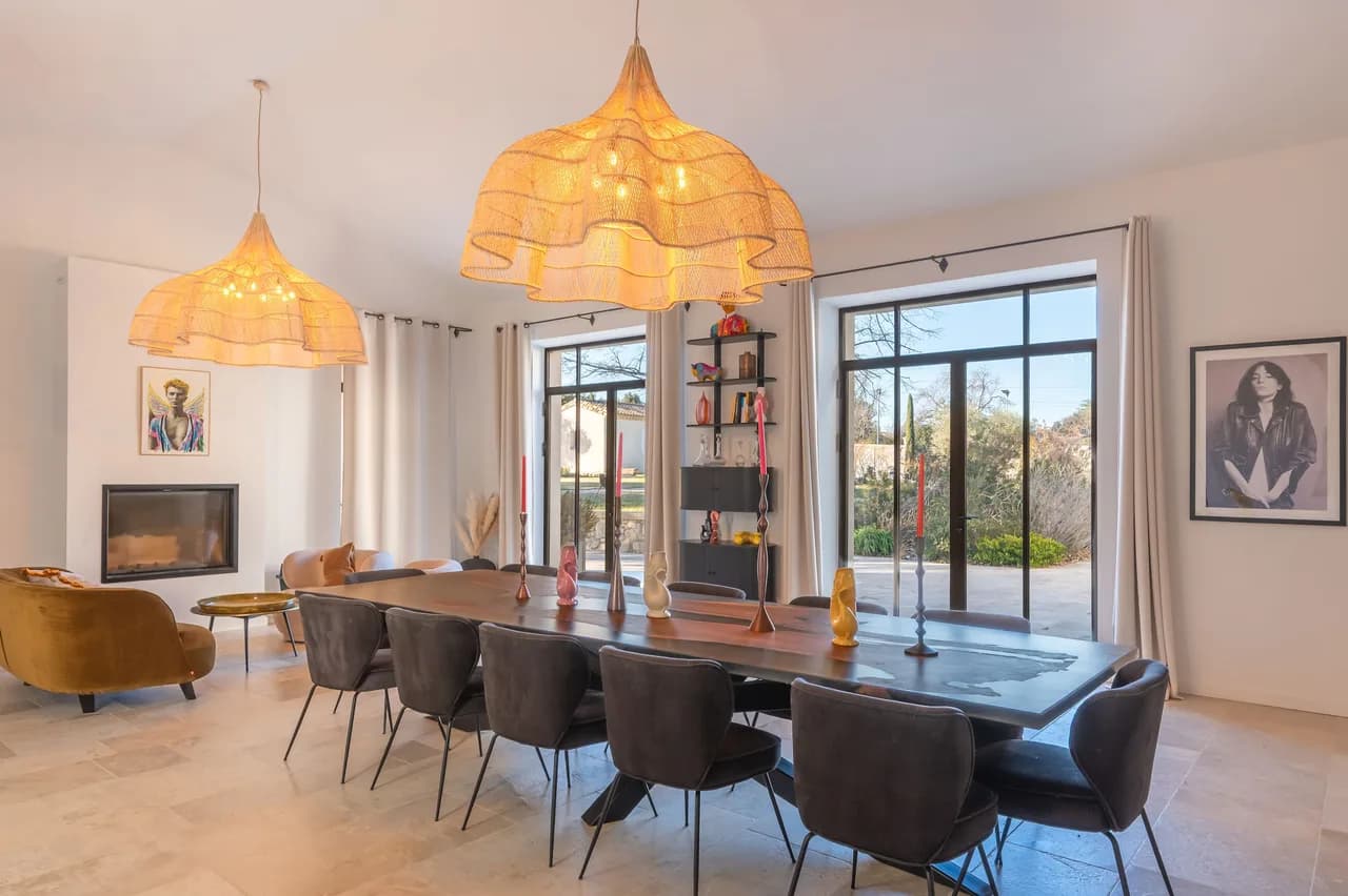 Elegant Six Bedroom Villa in Saint-Rémy-de-Provence photo 3