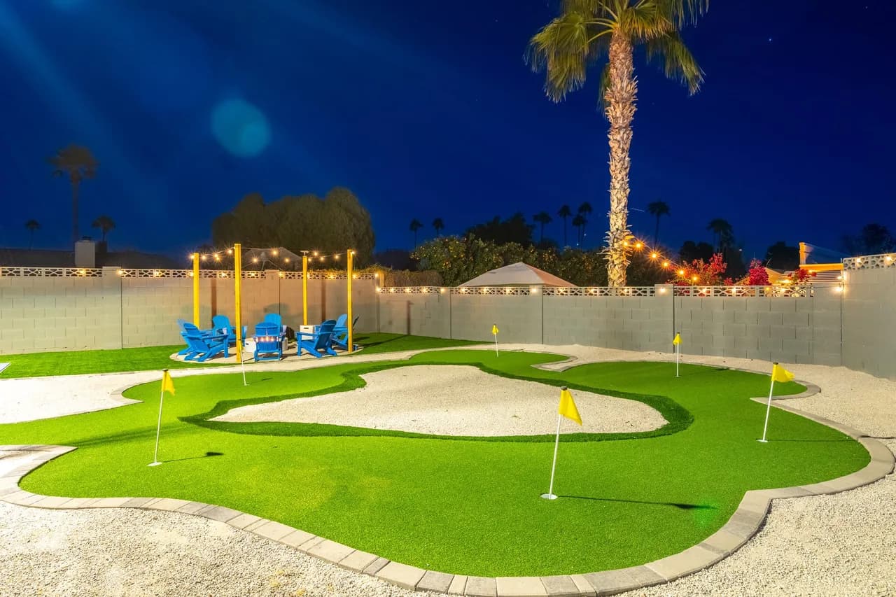 Resort-Style Villa with Golf Course in Phoenix photo 5
