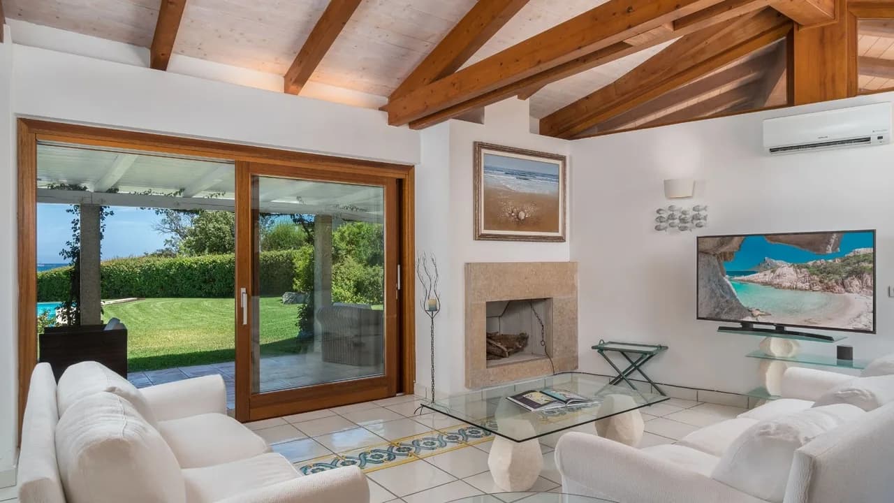 Exclusive Sardinian Villa Near Cala Brandinchi photo 3