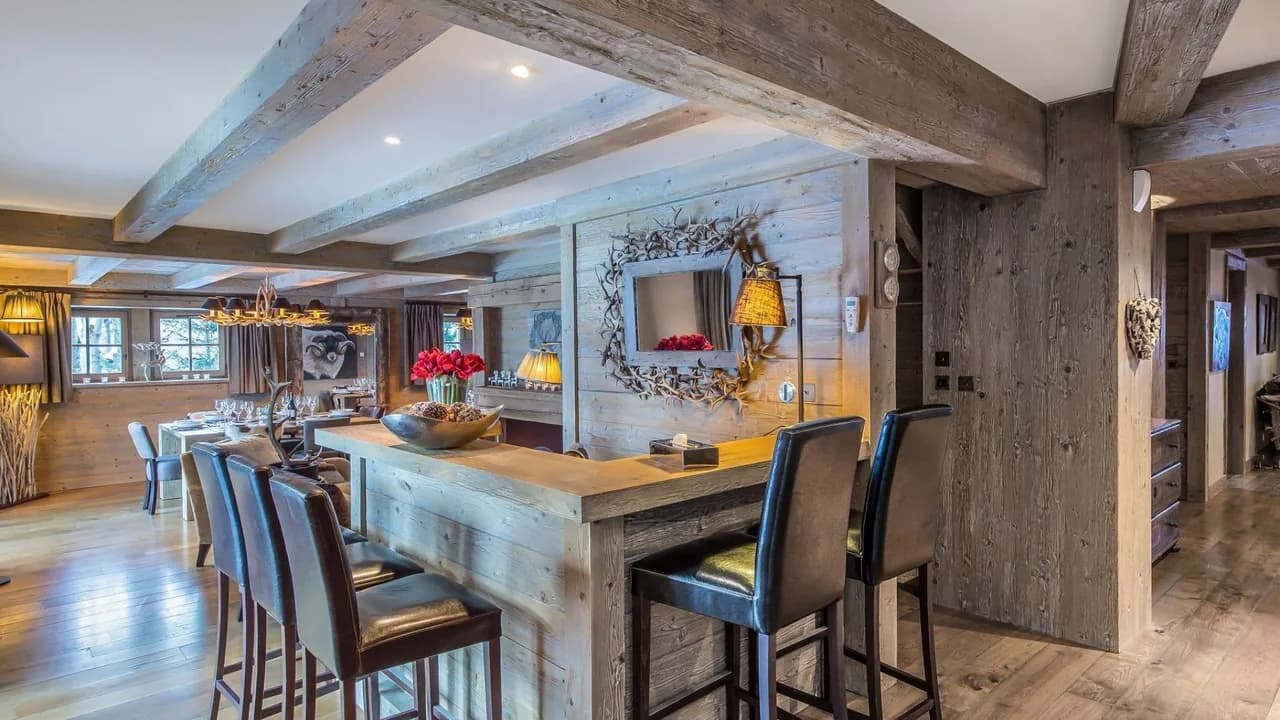 Opulent Chalet With Indoor Pool and Sauna photo 5