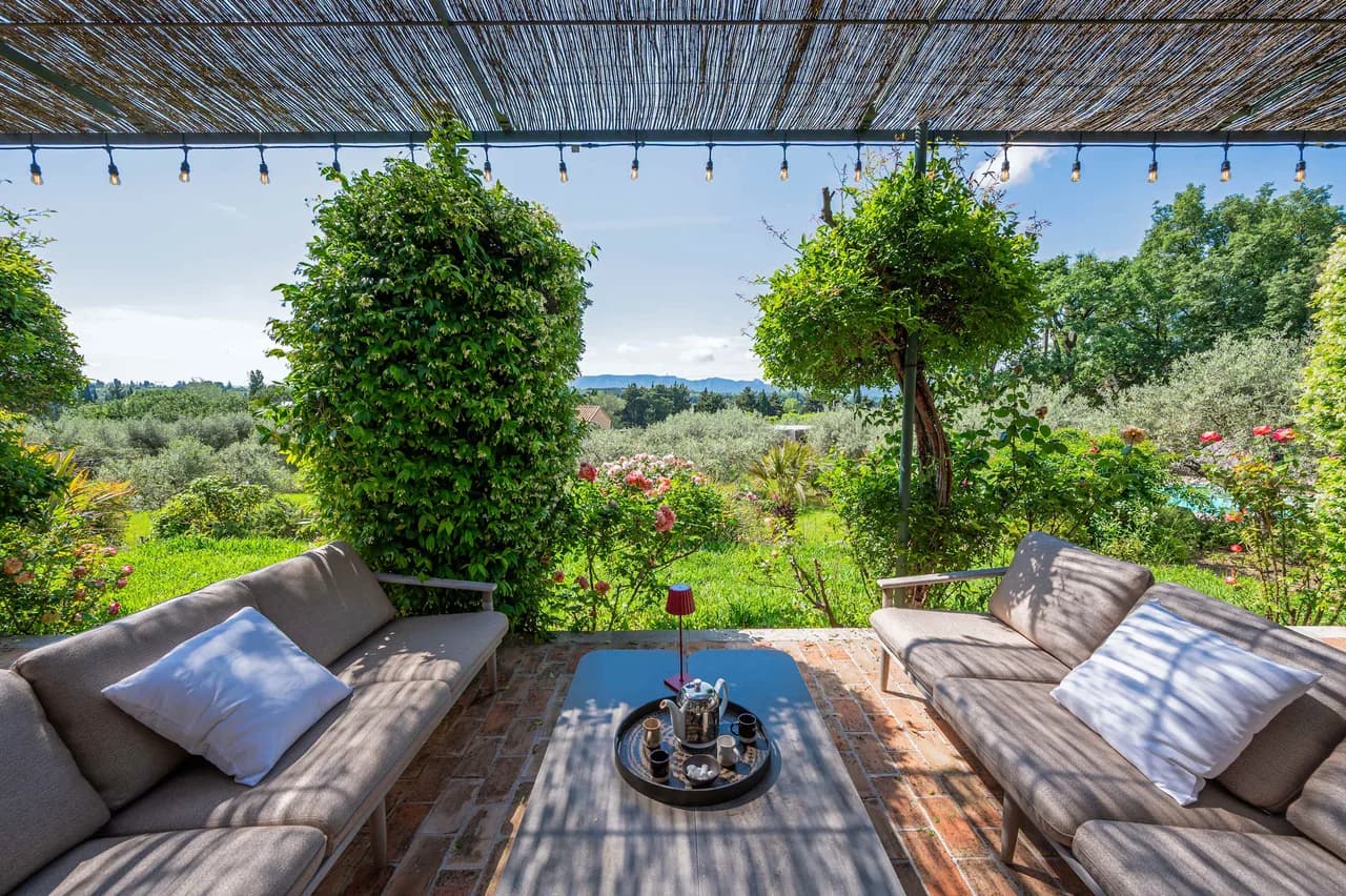 Charming Family Villa with Private Pool in Saint-Rémy-de-Provence photo 3