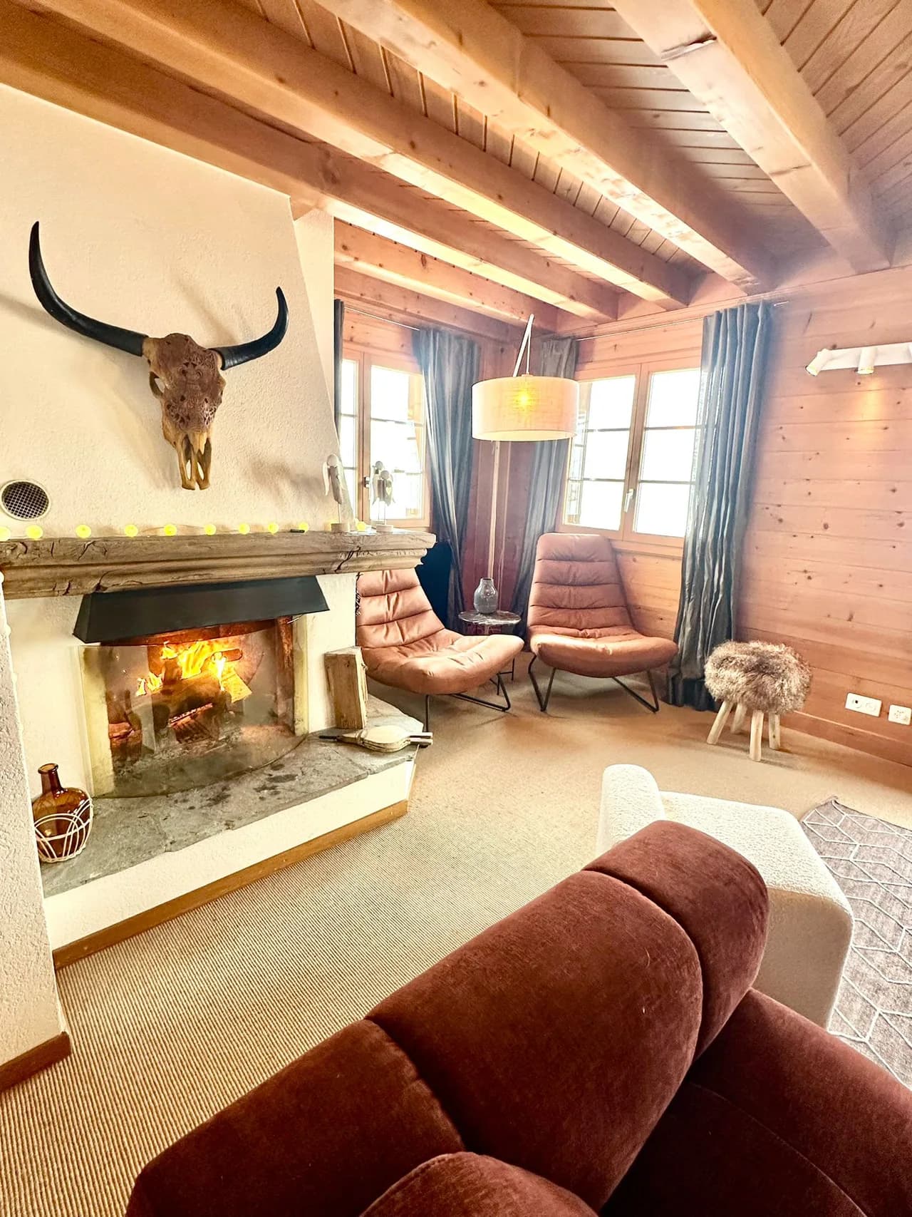 Modern 3 BR Duplex With Huge Panoramic Alps Views photo 3