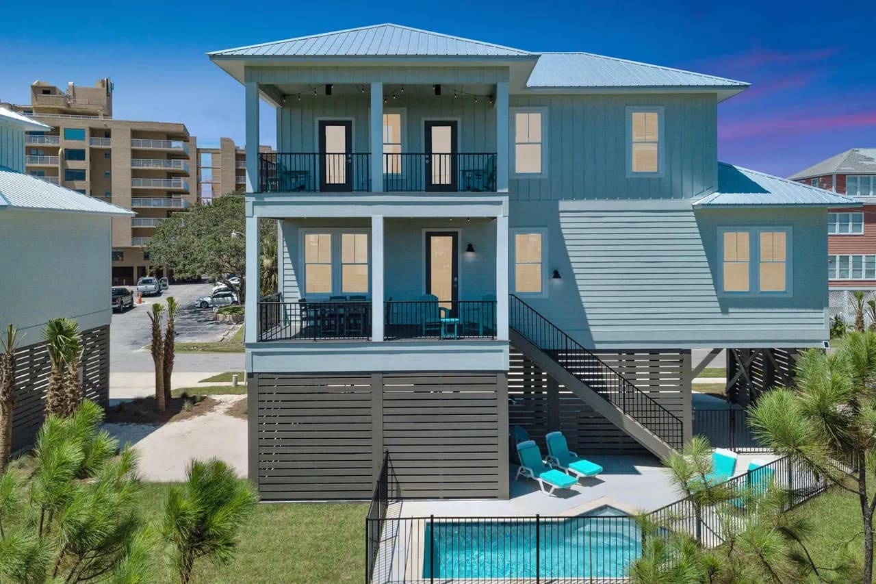 Beachfront Four Bedroom Villa in Gulf Shores photo 2