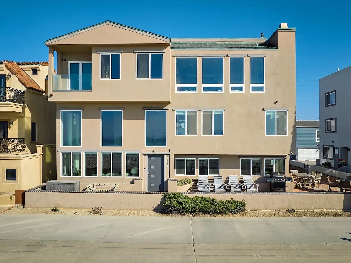 Ocean View Villa with Direct Beach Access in San Diego photo 3
