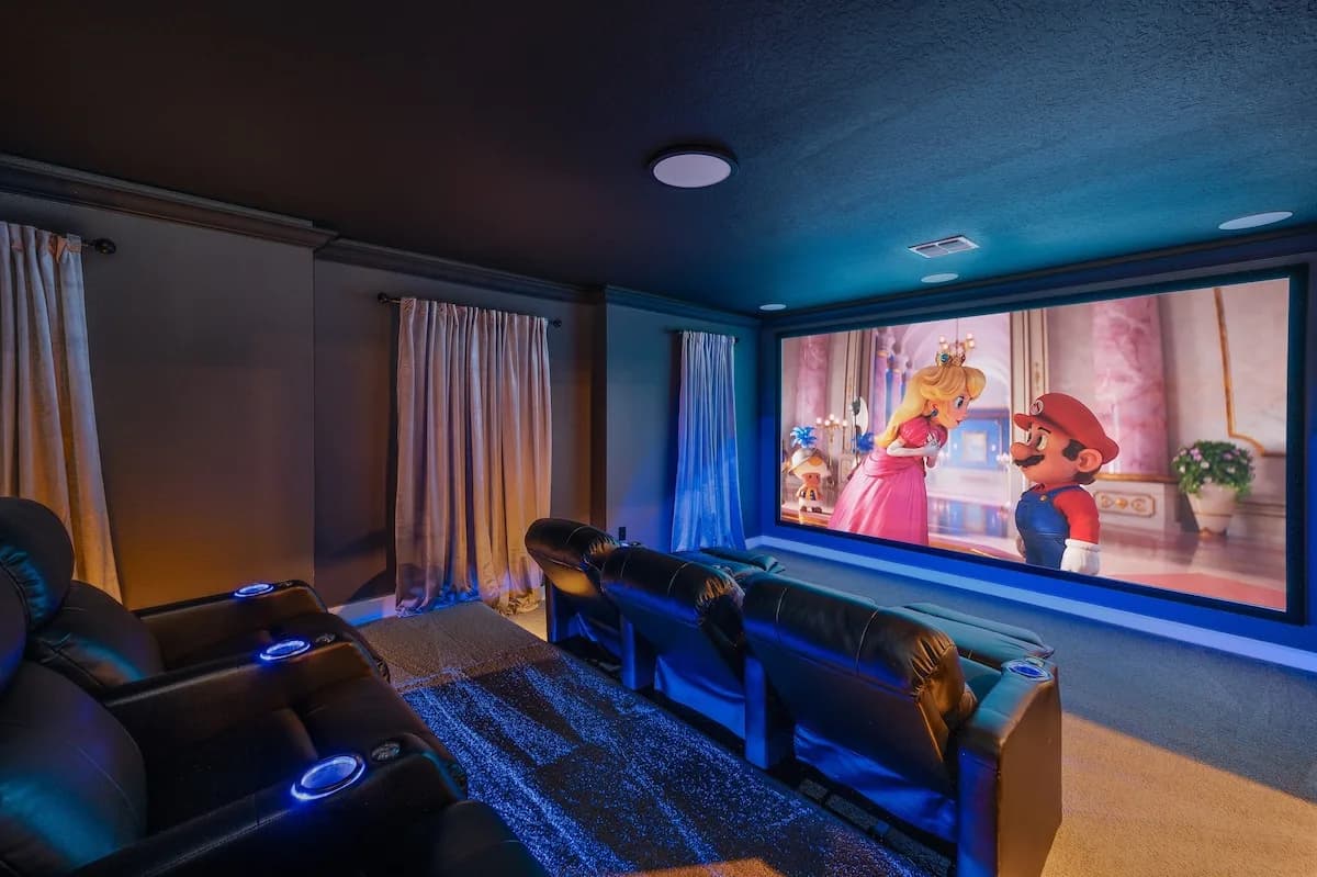 Family-Friendly Eight Bedroom Villa in Kissimmee photo 2