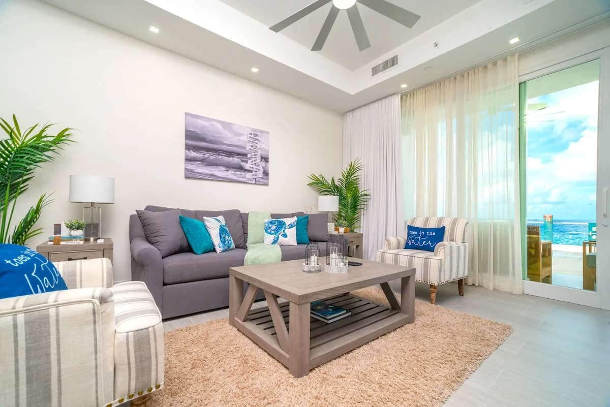 Oceanfront Three Bedroom Condo in Cayman photo 4