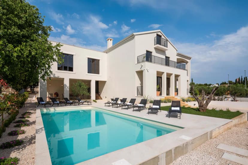 Elegant Villa In Scenic Zadar County