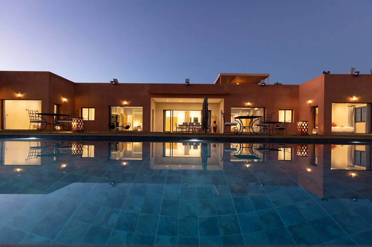 Dual-Pool Seven Bedroom Villa in Marrakech
