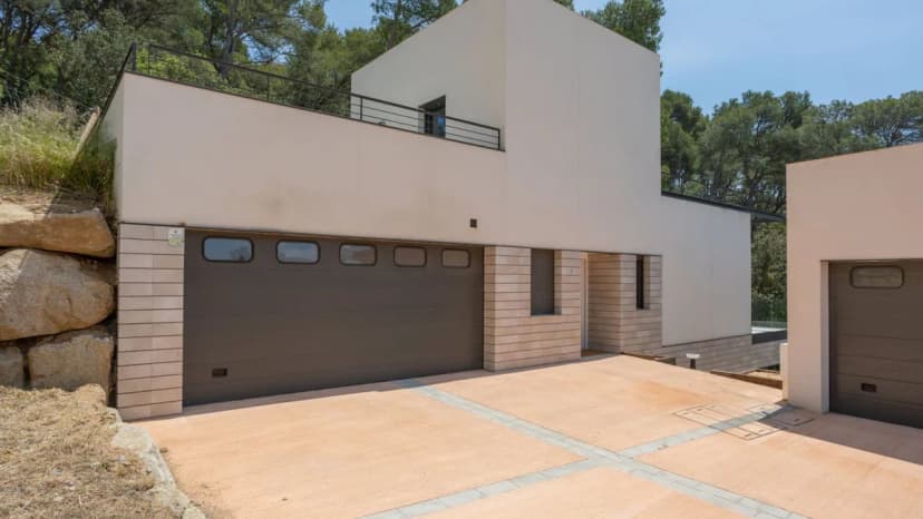 Spacious Home Near Llafranc Lighthouse