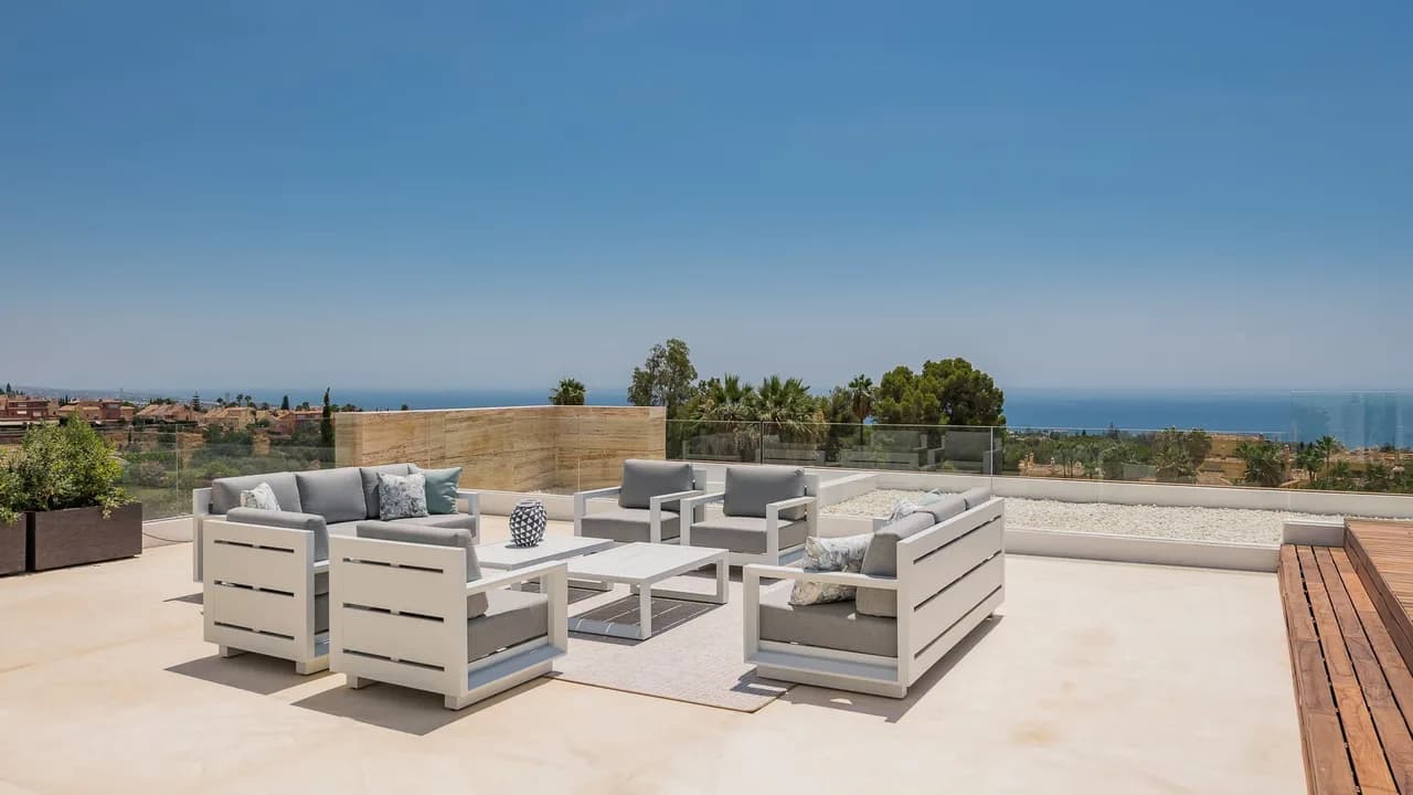 Luxury Villa in Cascada De Camojan photo 4