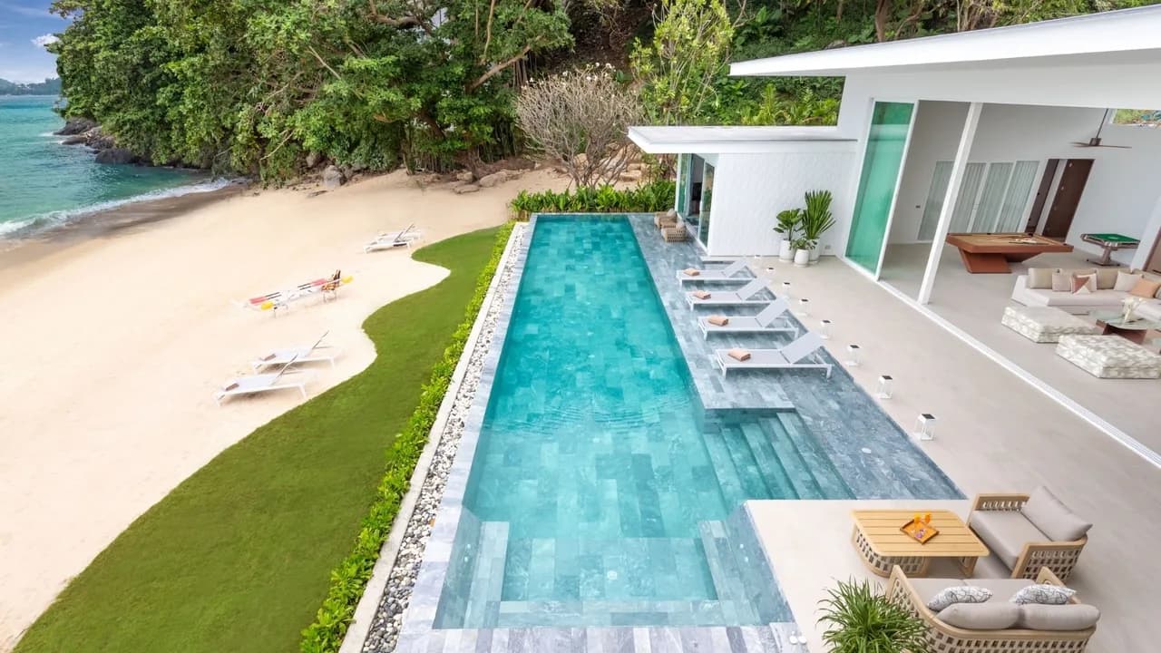 Majestic Beachfront Villa With Sunset Views