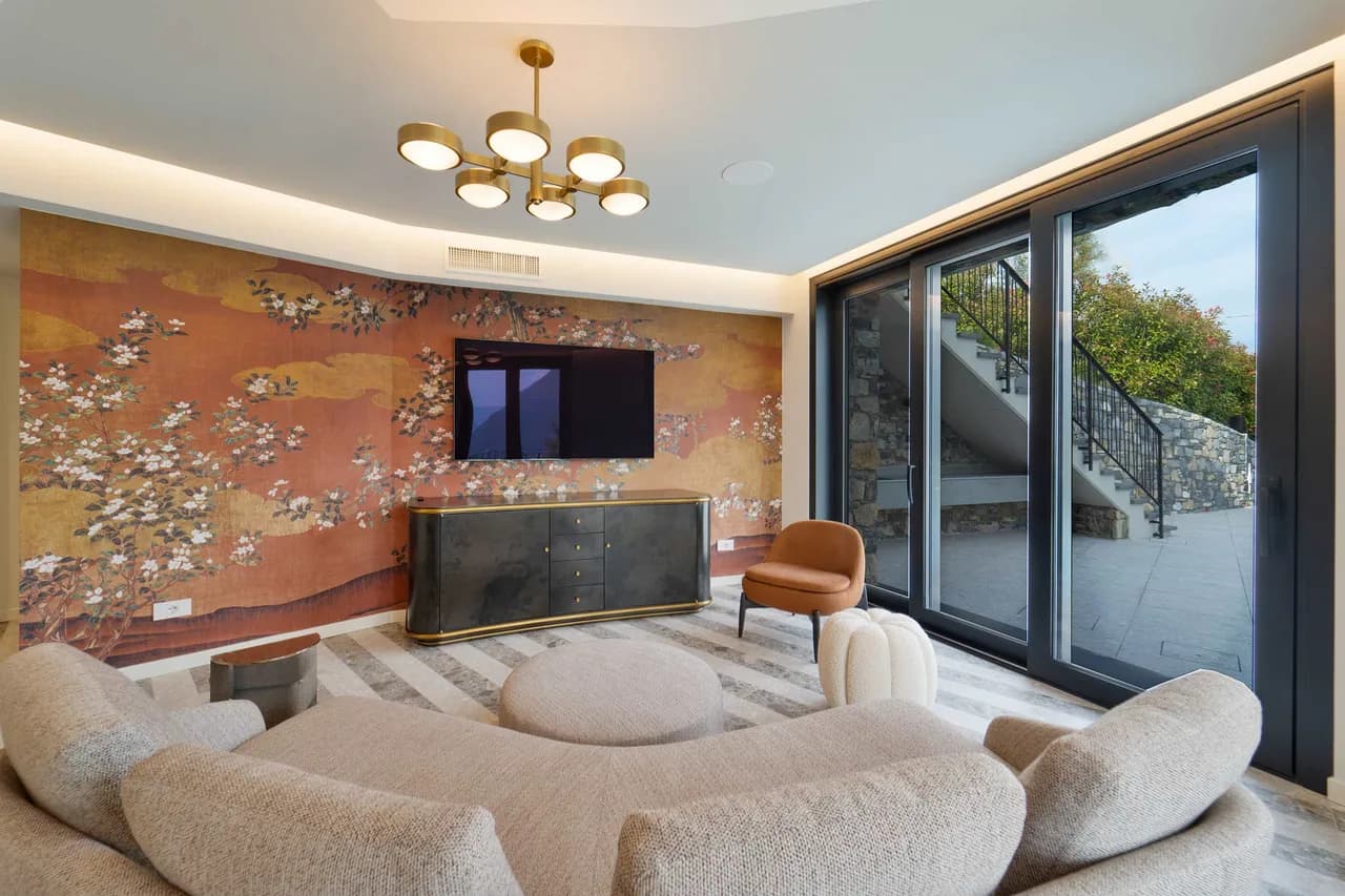 Private Villa by Lake With Poolside Views photo 2
