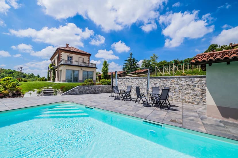 Luxurious Villa With Private Pool Escape
