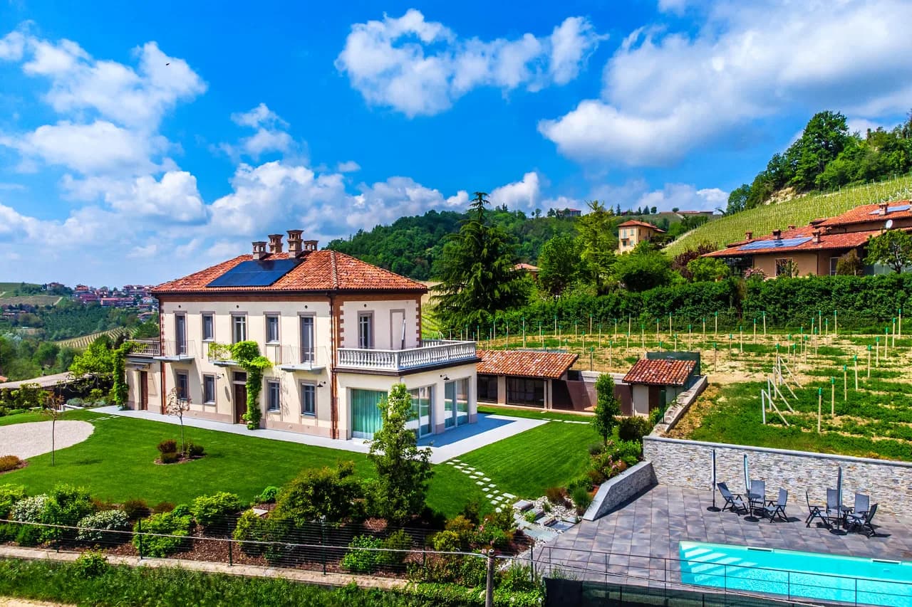 Luxurious Villa With Private Pool Escape photo 4