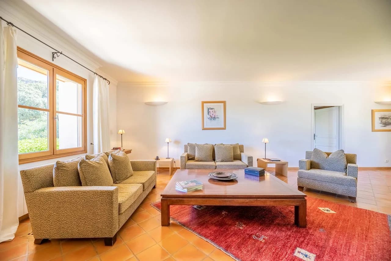 Charming Villa in the Heart of Calvi photo 5