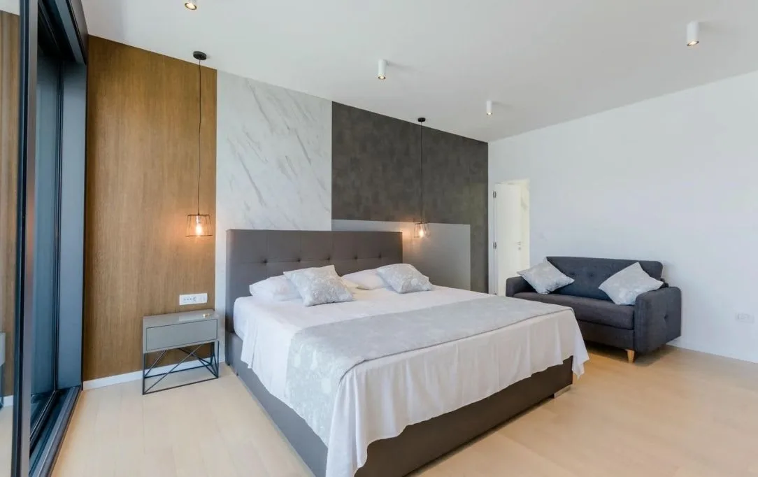 Seaside Luxury on Brač Island photo 3