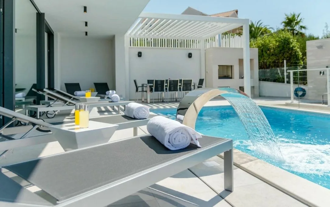 Seaside Luxury on Brač Island photo 4