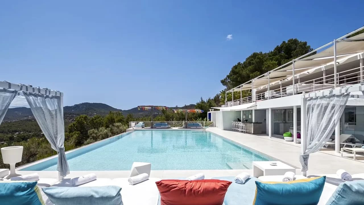 Stunning Mediterranean Views From Luxury Villa photo 5