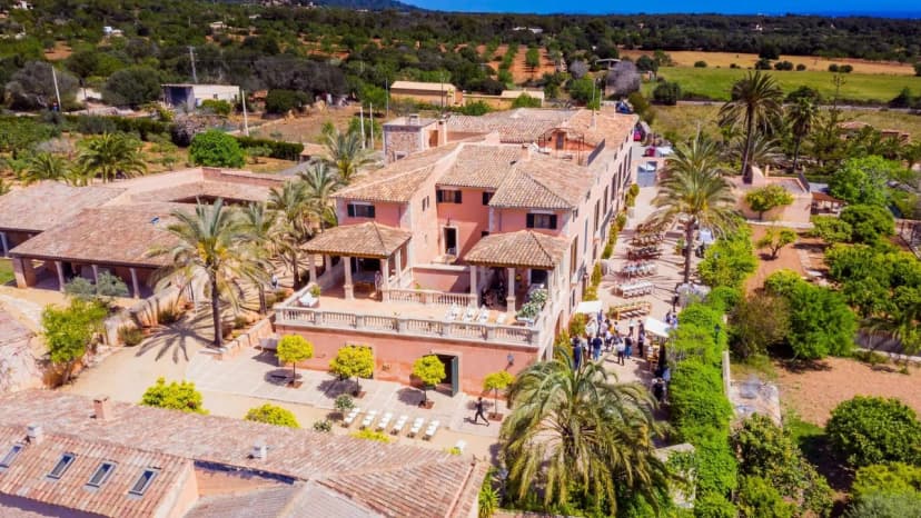 Gorgeous 16BR Finca With Pool