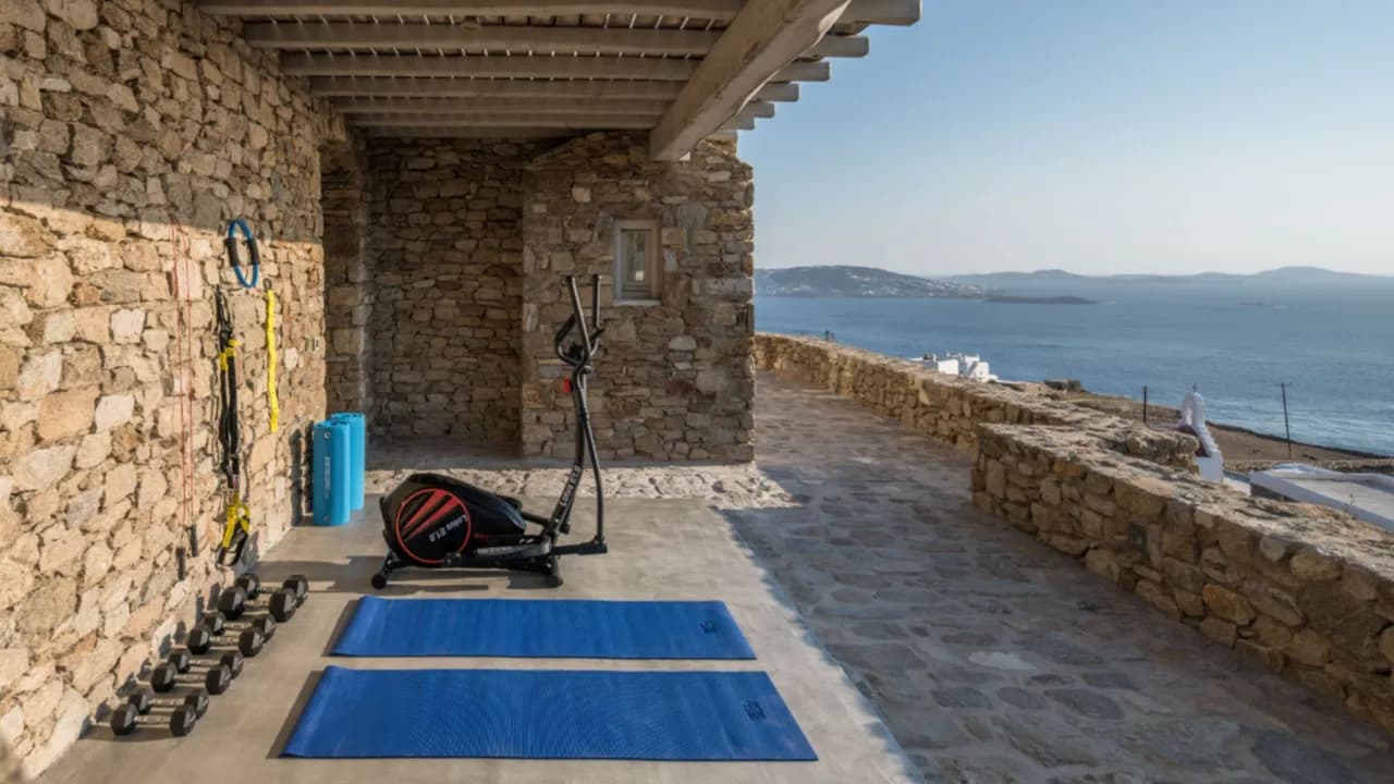 Beautiful Tourlos Villa With Sea Access photo 4