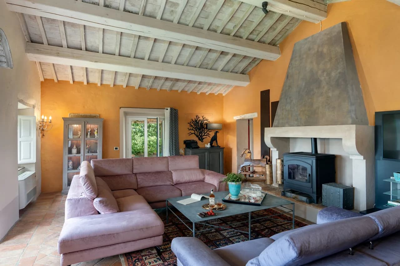 Rustic Luxury – A Timeless Countryside Retreat photo 3