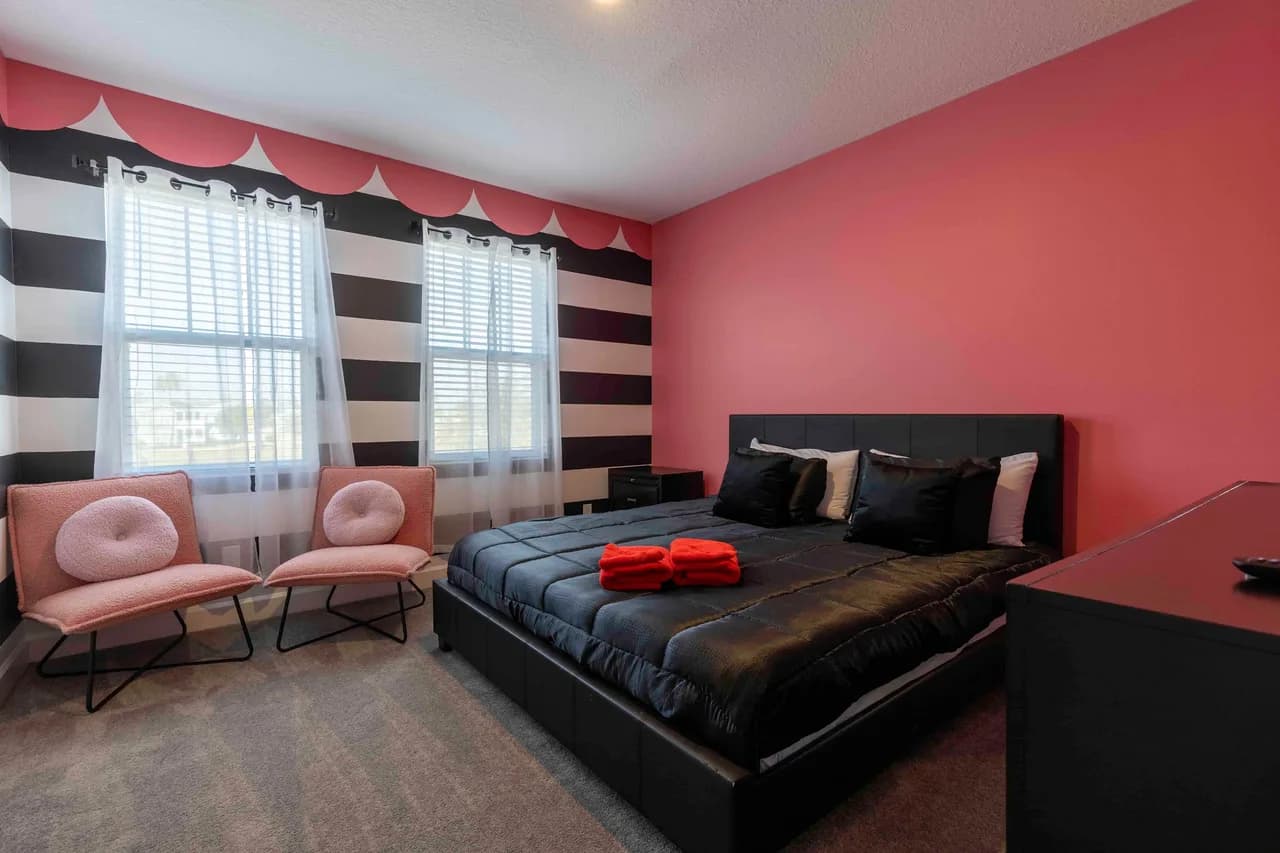 Family-Friendly Villa with Private Pool in Four Corners Florida photo 3