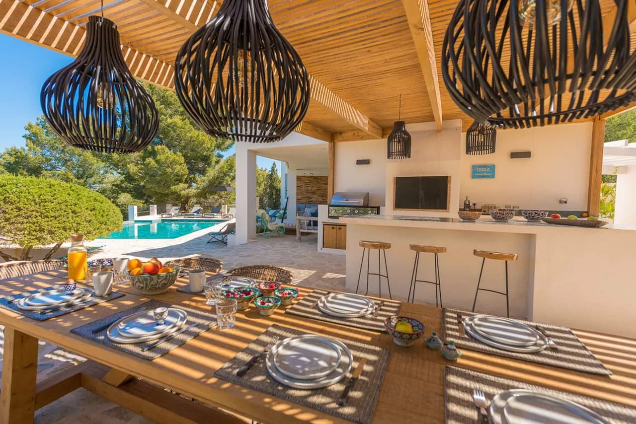 Timeless Luxury Ibiza Villa With Stunning Vistas photo 3