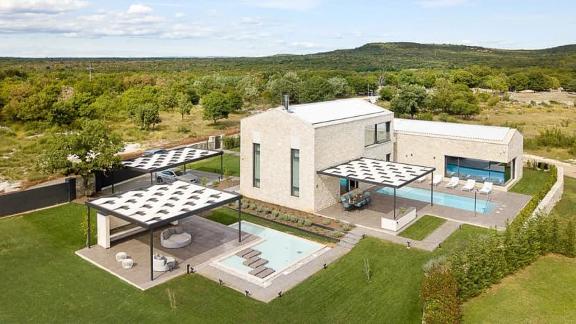 Idyllic Retreat Near Istrian Vineyards