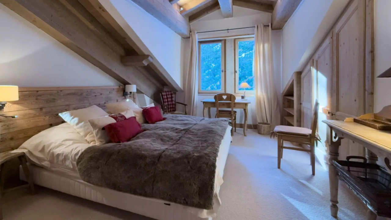 Elegant Ski Chalet With Private Sauna photo 2