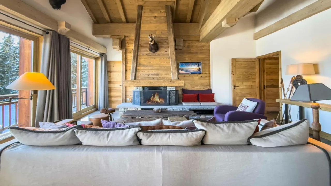 Elegant Ski Chalet With Private Sauna photo 3