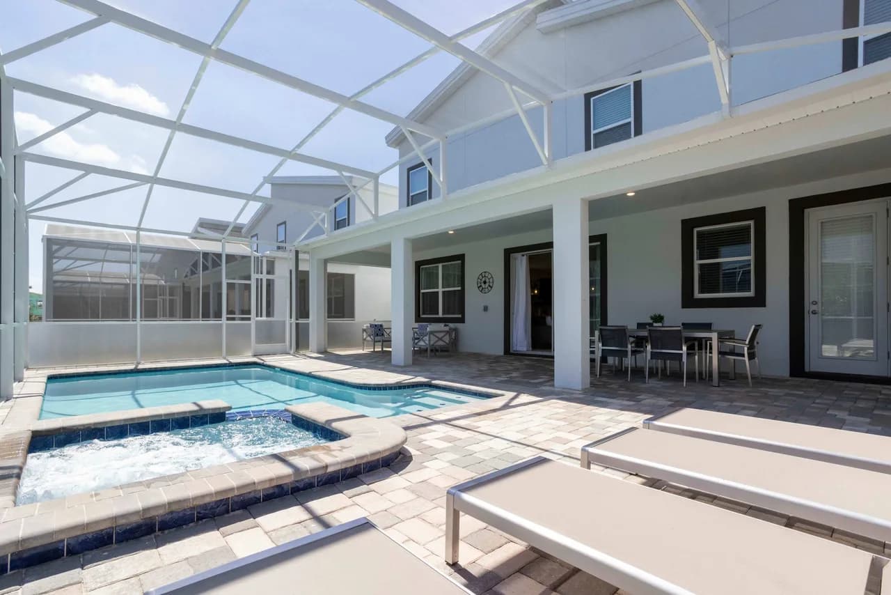 Game Room Villa in West Lucaya, Florida photo 4
