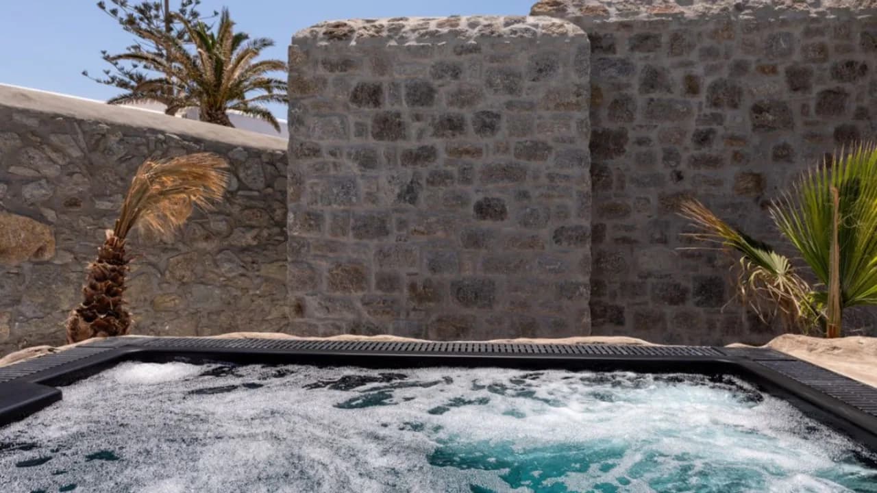 Sleek Mykonos Villa With Infinity Pool photo 4
