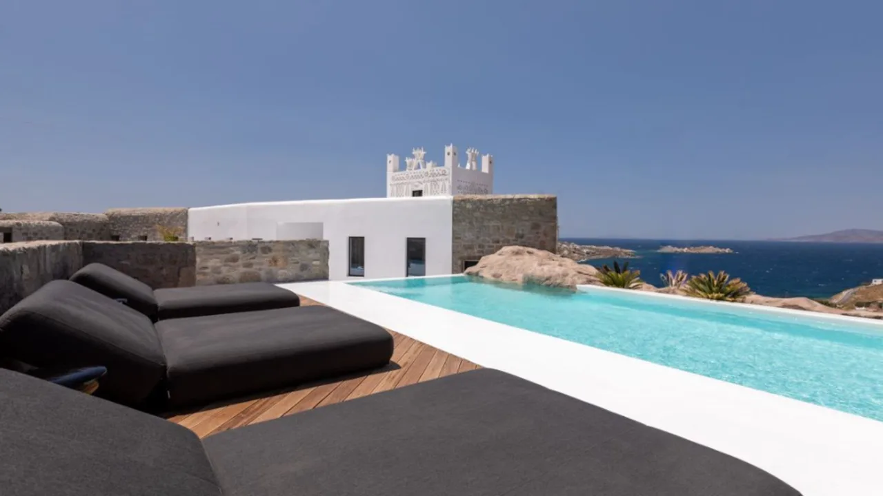 Sleek Mykonos Villa With Infinity Pool photo 5